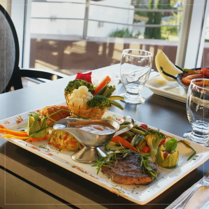 Mnar-park-restaurant
