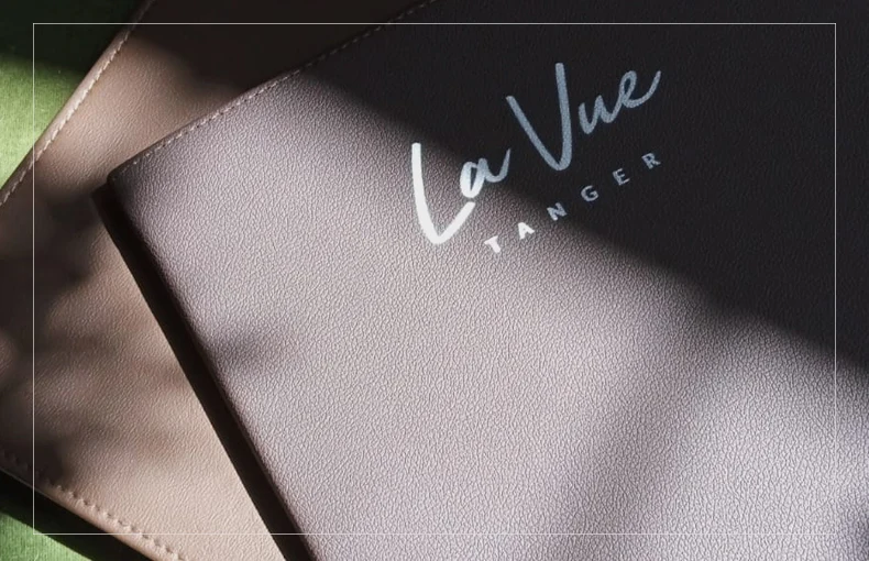 Couverture-menu-restaurant-cuir